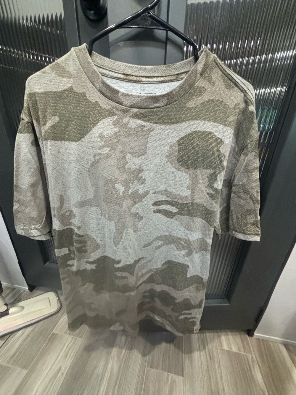 RedHead Men's Short-Sleeve Camo Crewneck T-Shirt in Olive/Tan